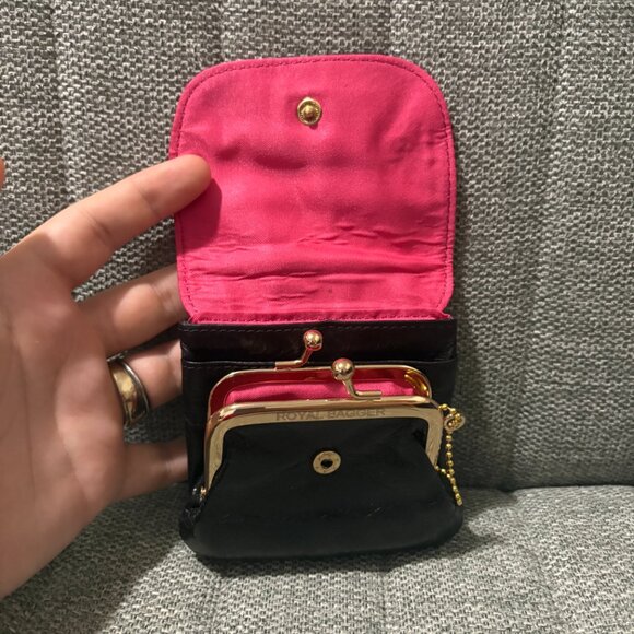 Royal Bagger Black Leather Coin Purse – Like New - Picture 2 of 6